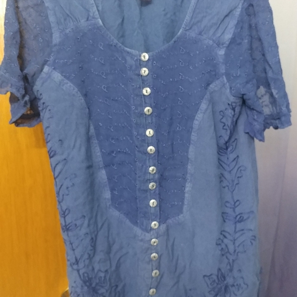 ROAMANS t-shirt w/ embroidery